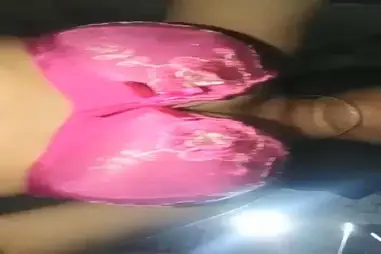 BH Pink Pamer Tete Gede Bohay Ngocok Memek Basah WOT Lumer